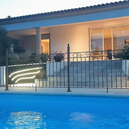 Villa Jasmin Regusse Exterior photo
